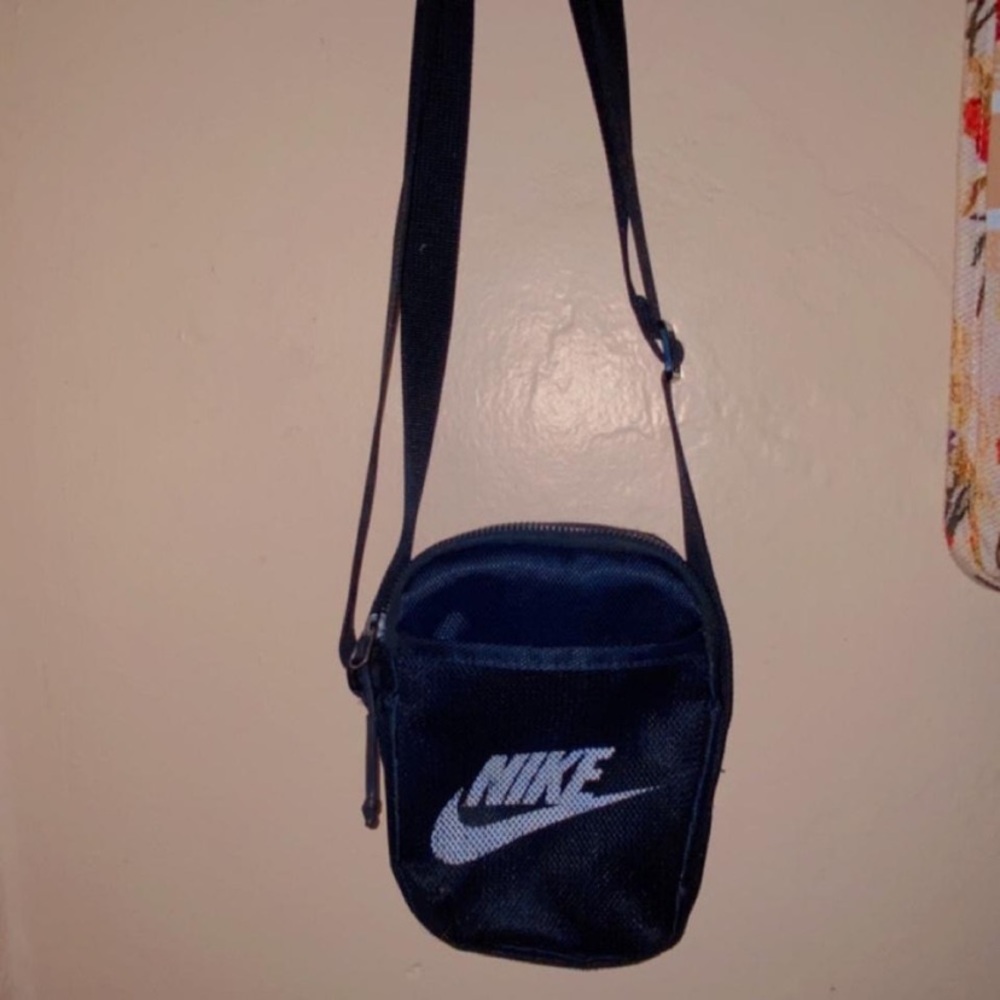 Small Unisex Nike Crossbody Bag